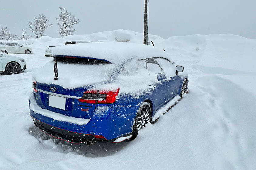 スバル レヴォーグ