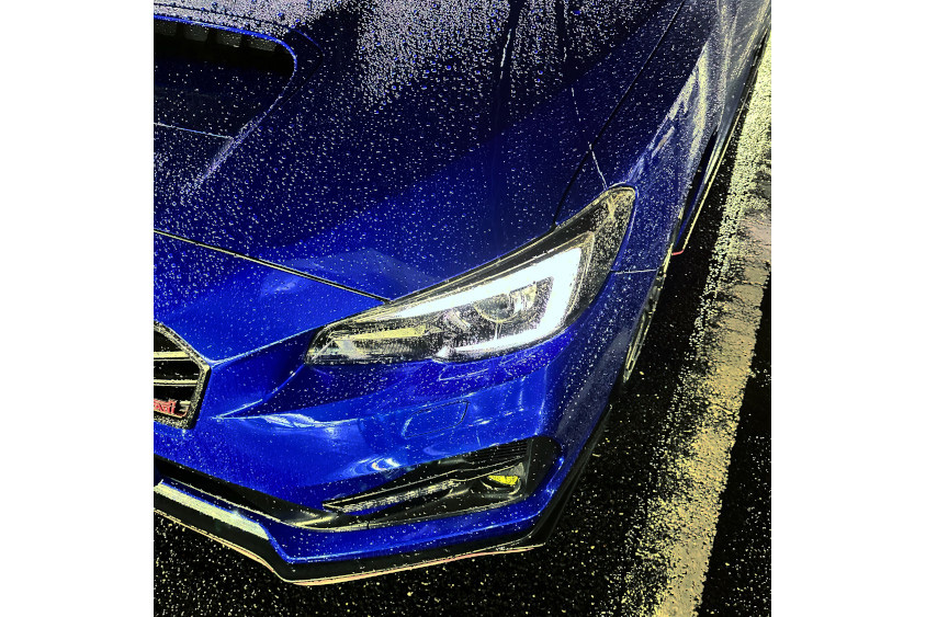 スバル レヴォーグ