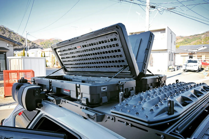 スバル・アウトバックのルーフラック