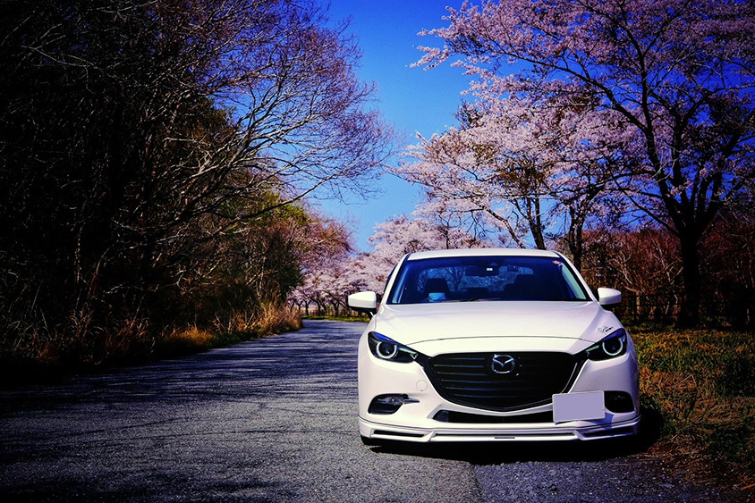 マツダ アクセラセダン