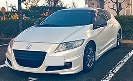私の初めての愛車は、バイトを頑張って一括で購入したホンダ CR-Z