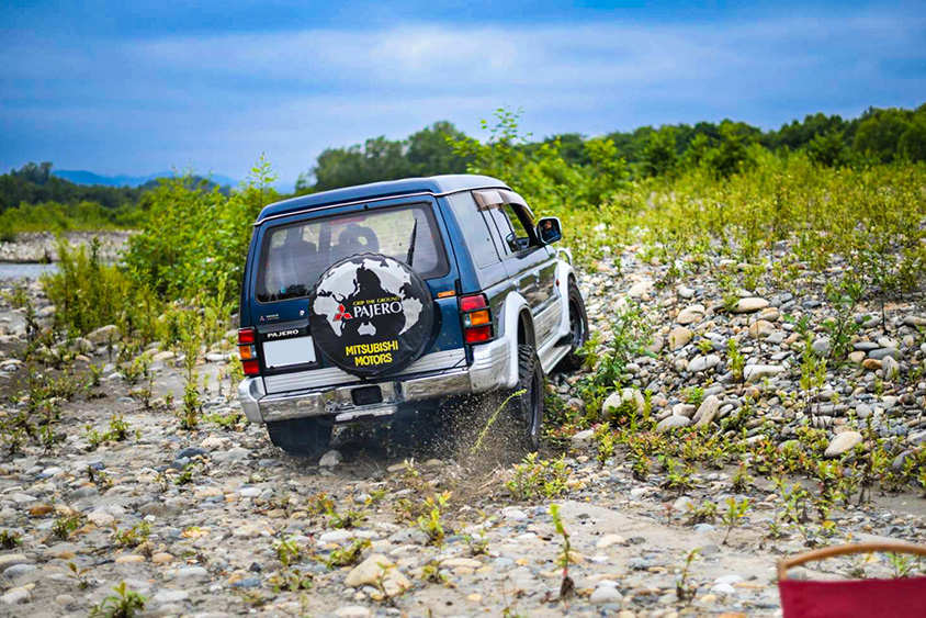 三菱 パジェロ