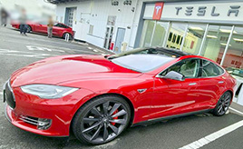 クルママニアが行きついた愛車はテスラ モデルS とBMW i3。寄り道が楽しいBEVライフ