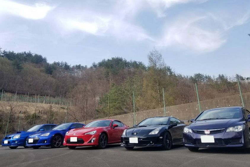 トヨタ・セリカ（ZZT230）に乗ったことでつながったクルマ仲間たちと