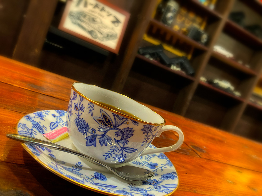喫茶店「ハードトップ」