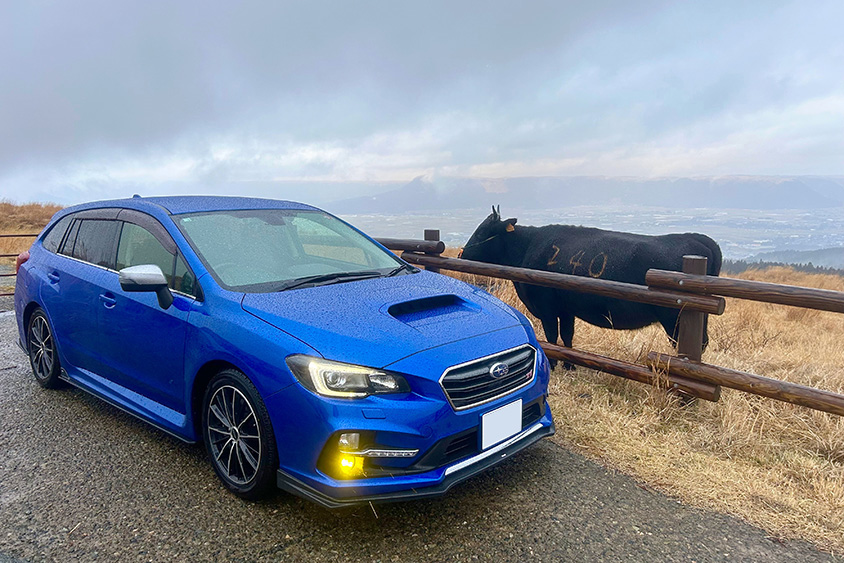 スバル レヴォーグ