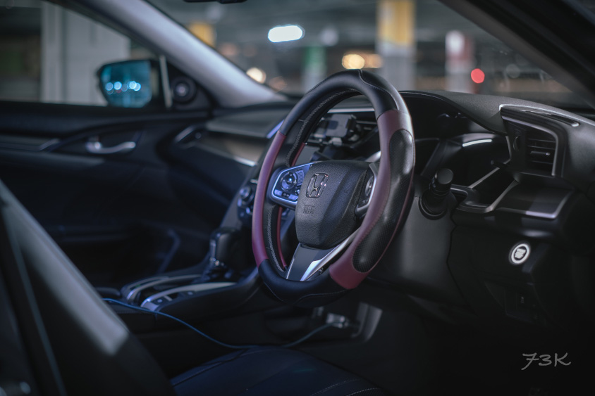 ホンダ・シビック（FC1）の運転席