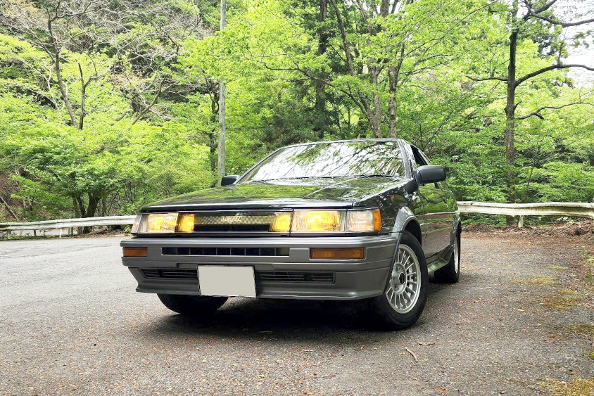 トヨタ・カローラレビンAE86