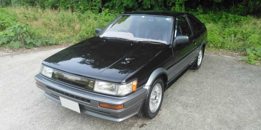 トヨタ・カローラレビンAE86