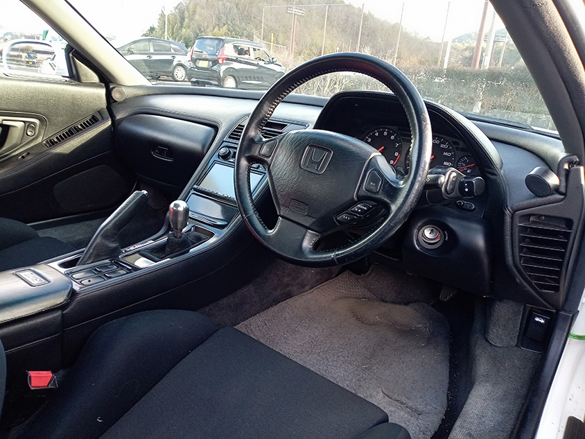 ホンダ・NSXの運転席