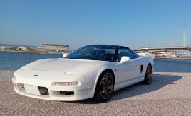 ホンダ NSXは、あと30年は乗りたい同年代の「同士」