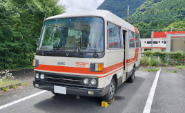 昭和が好きだ。働くクルマが好きだ。愛車は26人乗りの小型マイクロバス　ローザ