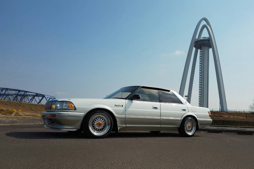 トヨタクラウン純正 13クラウン uzs131クラウン 130クラウン Amazon.co.jp: 130系 クラウン CROWN 新型車解説書13クラウン