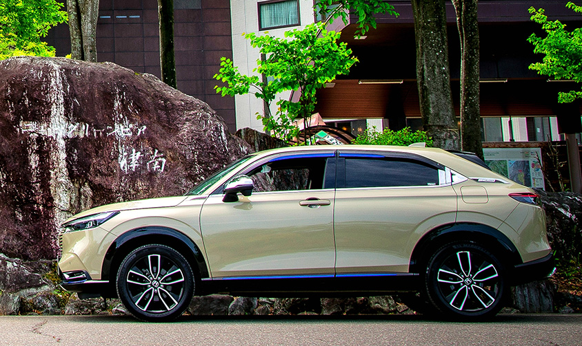 ホンダ・ヴェゼルの左サイド