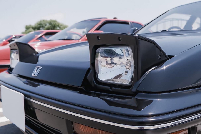 ホンダ・プレリュード（3代目）のリトラクタブルヘッドライト