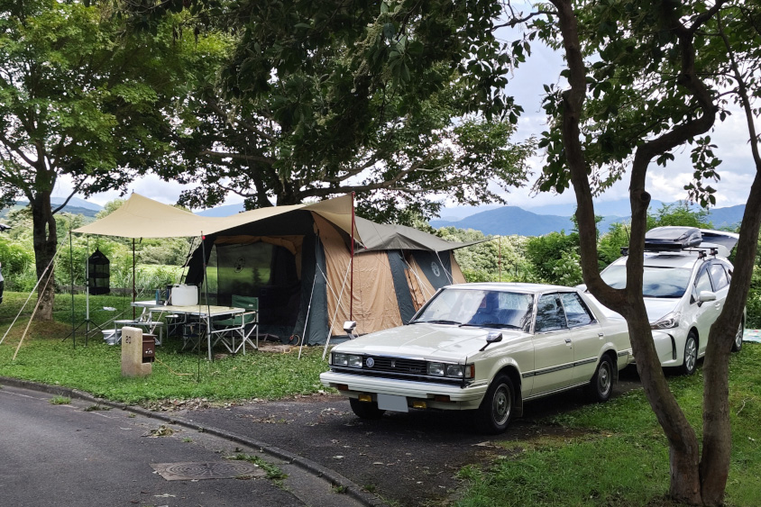 トヨタ・クレスタ スーパールーセントとキャンプ