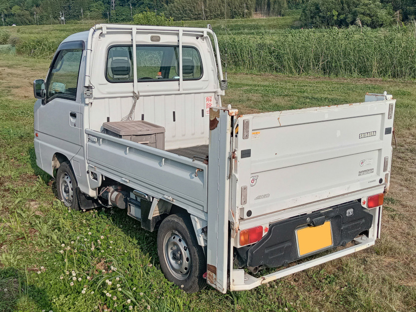 天国に旅立った父が遺した愛車といつまでも…。2007年式 スバル サンバートラック＆TC | クルマ情報サイトｰGAZOO.com