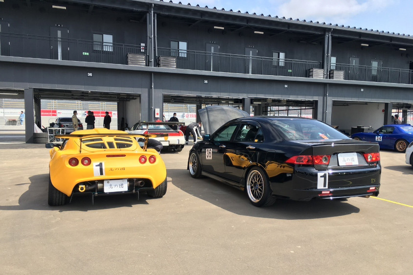 ホンダ・アコード ユーロRとサーキット