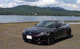 ロータリーエンジンに感服！ RX-8は「感情が振り回されるほど魅力的」