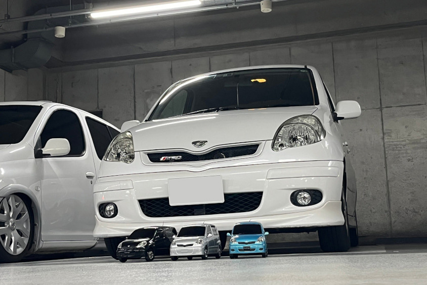 トヨタ・ファンカーゴとミニカー