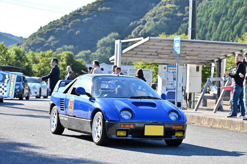 スズキ・キャラ