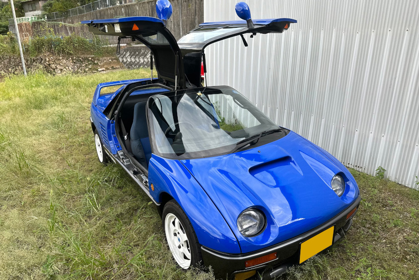 ガルウイングのスズキ・キャラ