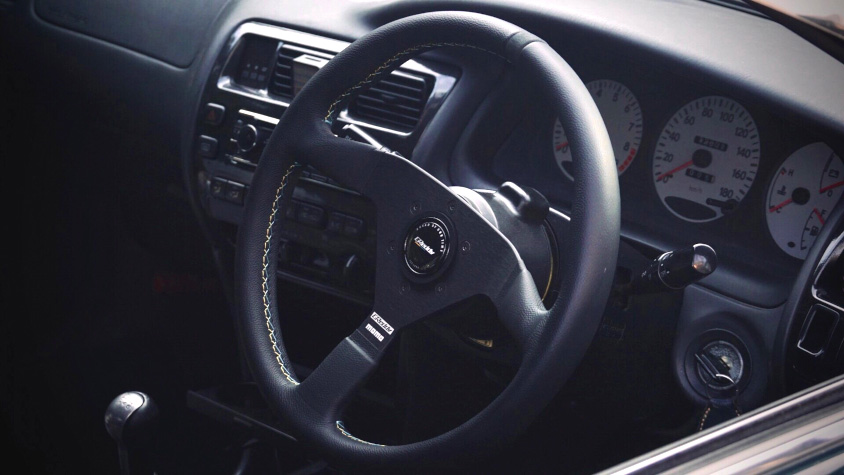 トヨタ・カローラツーリングワゴンのステアリング