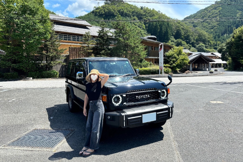 トヨタ・ランドクルーザー“70”とオーナーさん