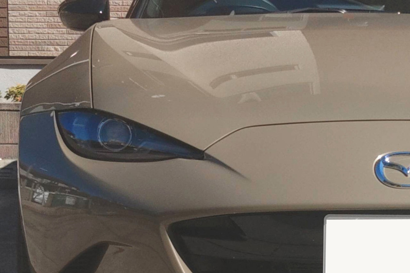 マツダ・NDロードスターのヘッドライト