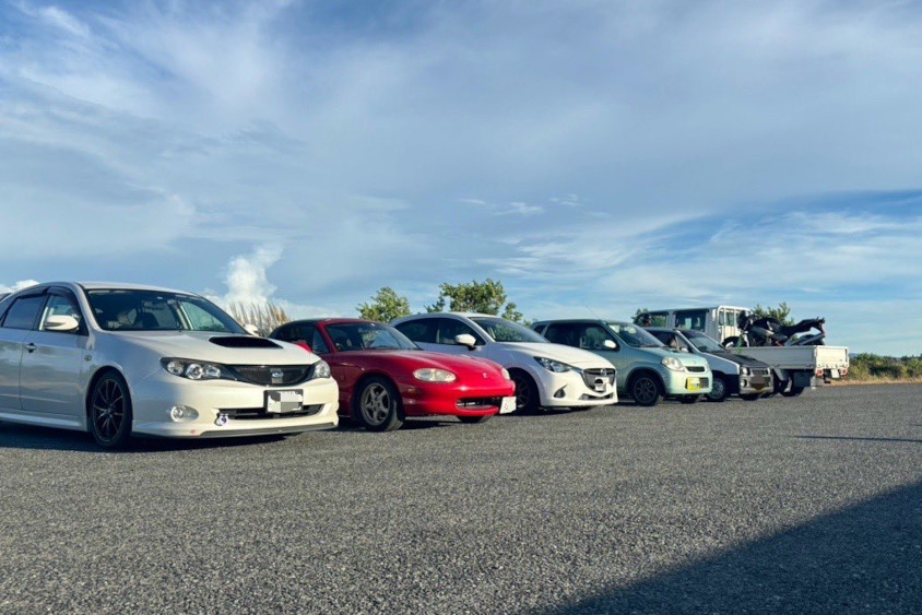 スバル・インプレッサ（GH8）とサークルの仲間のクルマ