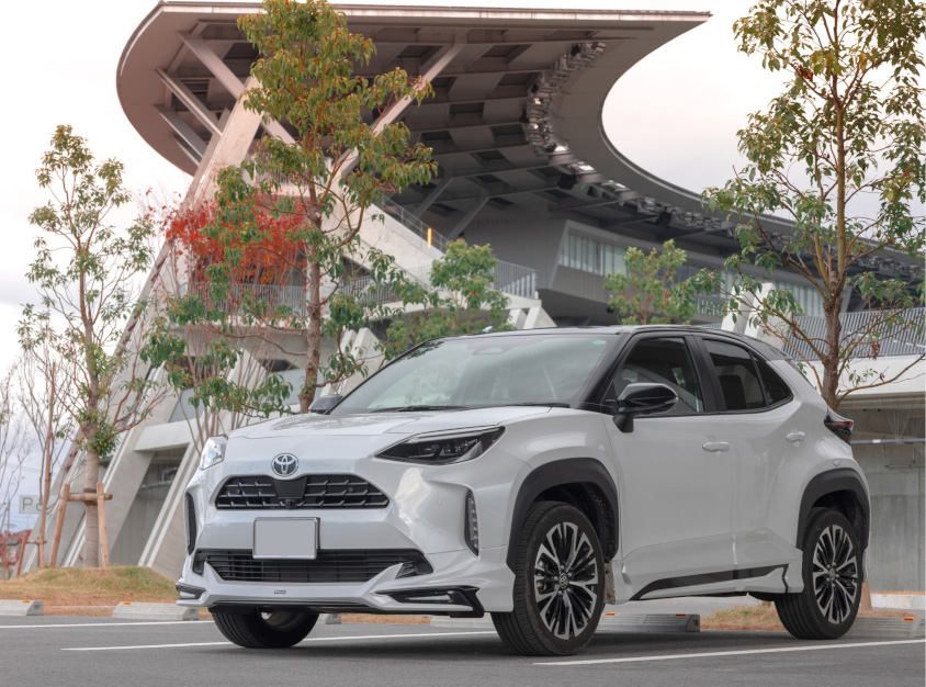 トヨタ・ヤリスクロスとスタジアム