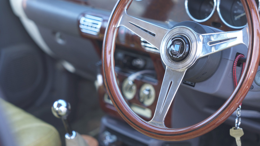 ミヤセ自動車・コペル ボニートのナルディのステアリング