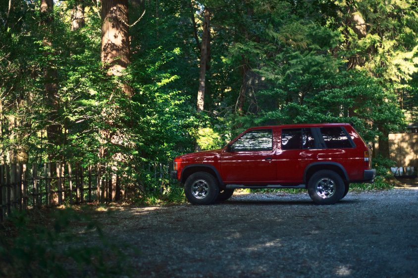 日産・テラノの左サイド