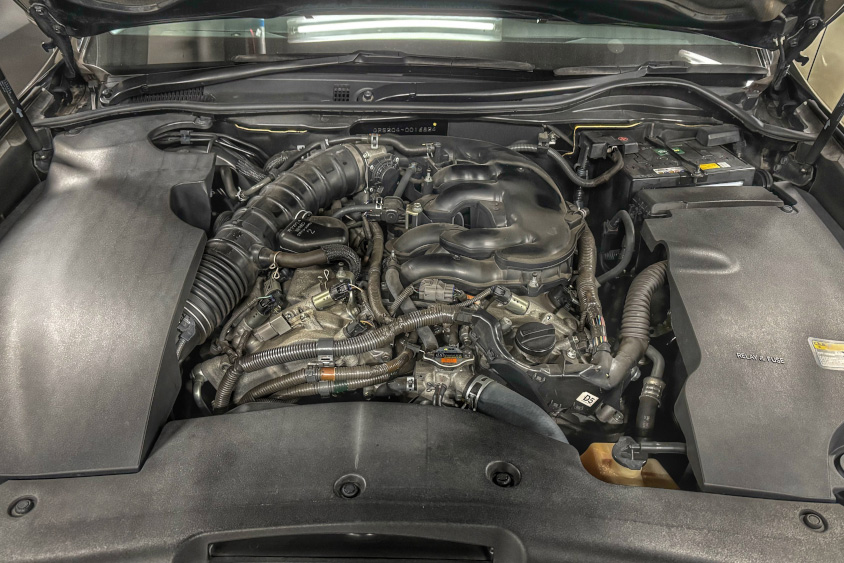 トヨタ・クラウンアスリート（200系）の2GR-FSEエンジン