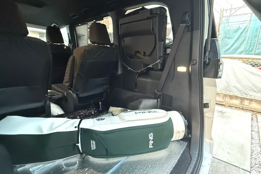 トヨタ・ヴォクシーのラゲッジ