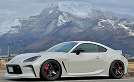 トヨタ・GR86で思い出すスポーツカーの面白さ。新たな仲間と見つけた最高のカーライフ