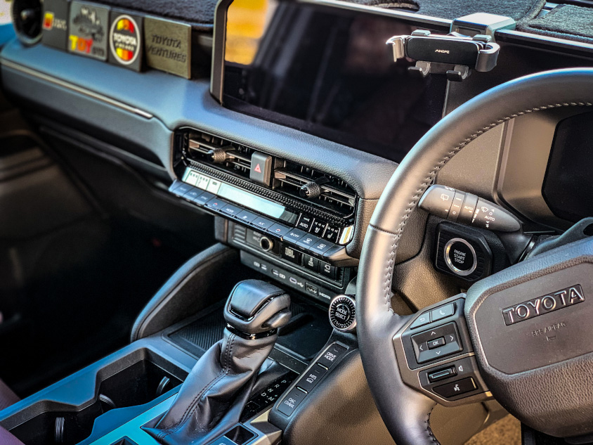 トヨタ・ランドクルーザー250のセンターコンソール