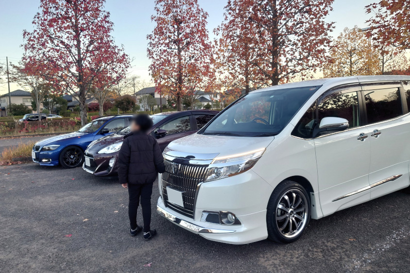 トヨタ エスクァイアと近くの公園に行った時の写真