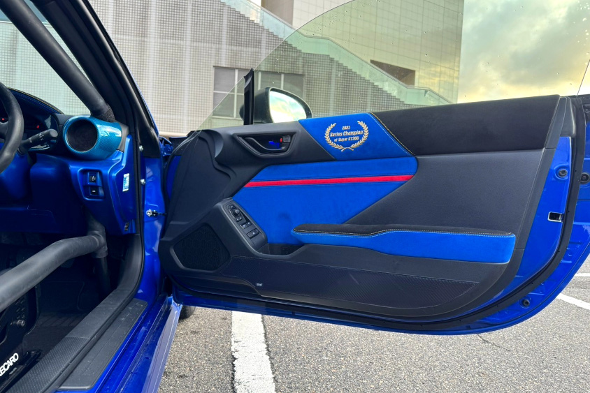 スバル・BRZのドアの内張