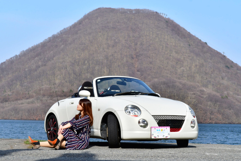 ダイハツ・コペンとオーナーさん