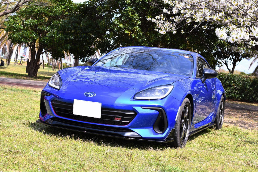スバル・BRZ