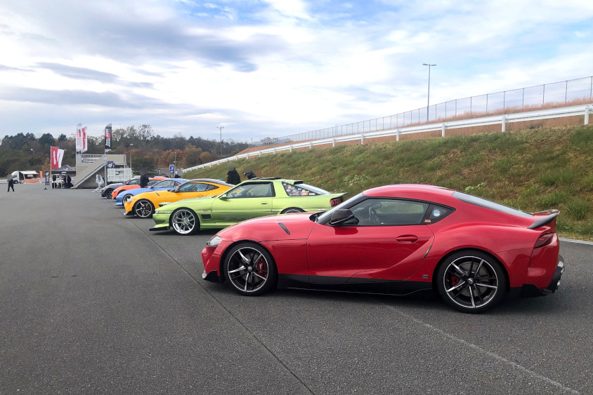 トヨタ・GRスープラで参加したオフ会の様子