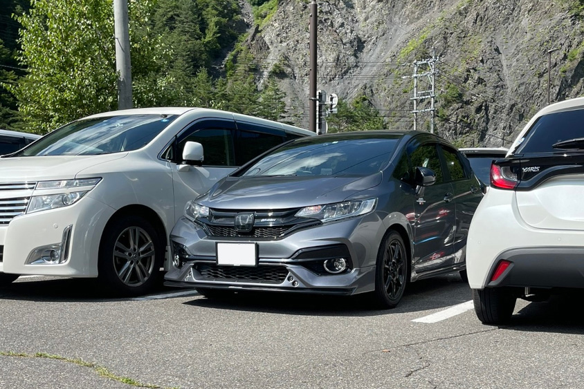 ドライブ先で撮影したホンダ・フィット