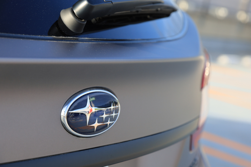 スバル・レヴォーグ V-SPORTのスバルのエンブレム