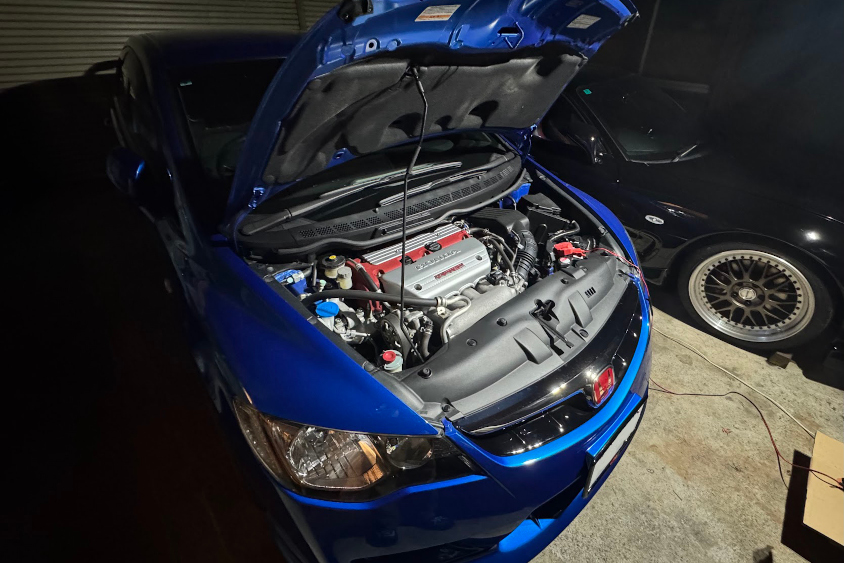 ホンダ・シビックタイプR（FD2）のエンジンルーム