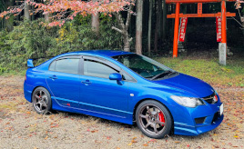 シビックタイプR（FD2）は、今だから選べた本気のスポーツセダン。二度と出会えない高回転型NAを味わう