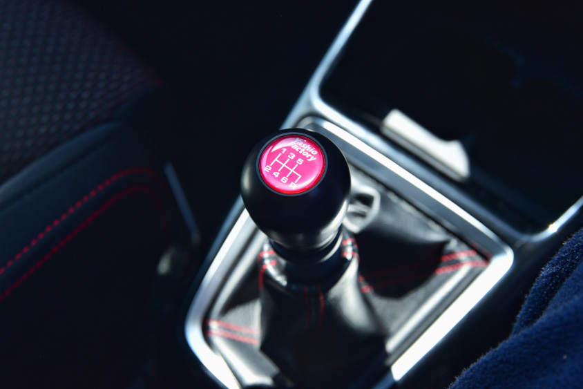 スズキ・スイフトスポーツのシフトノブ