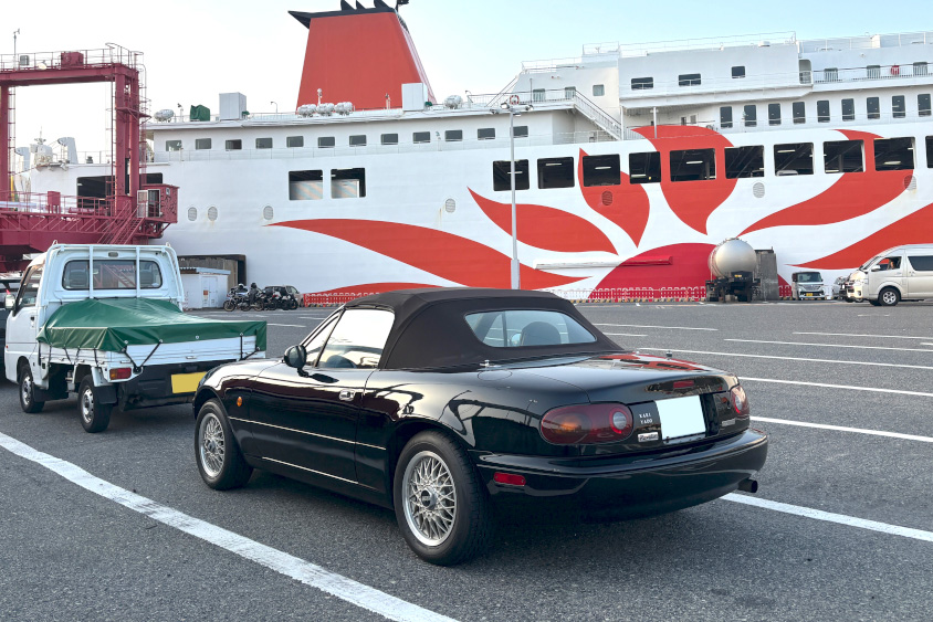 マツダ・ユーノスロードスターとフェリー