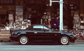 全世代が楽しめるクルマ、ユーノス・ロードスター。このクルマが大好きなことを伝えるために