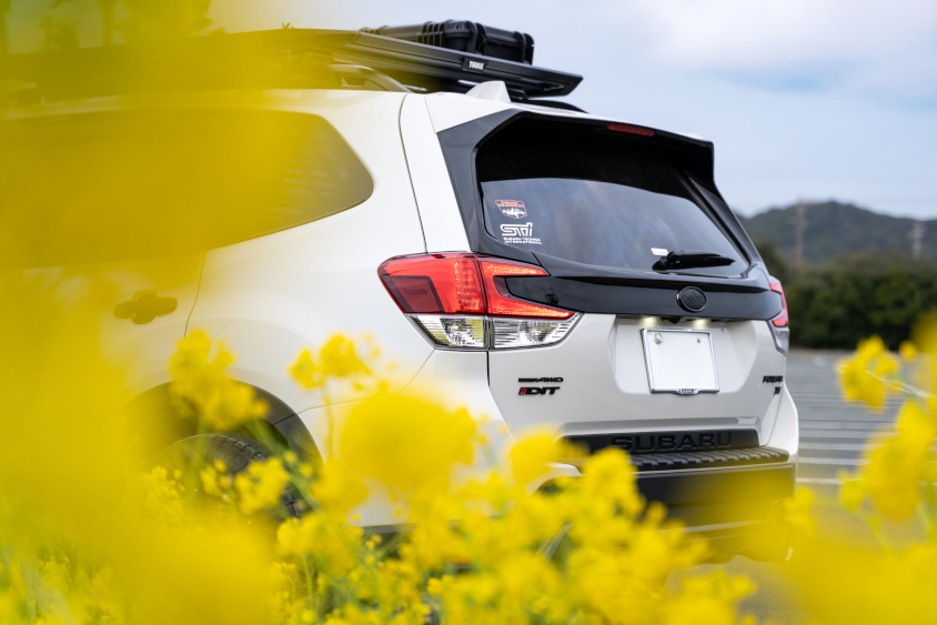 スバル・フォレスターのリヤと菜の花ss